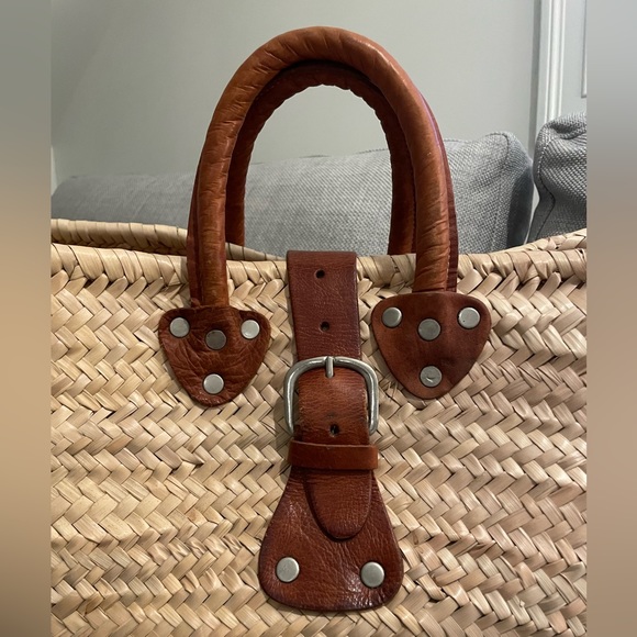 Natural Straw Tote - Picture 4 of 7